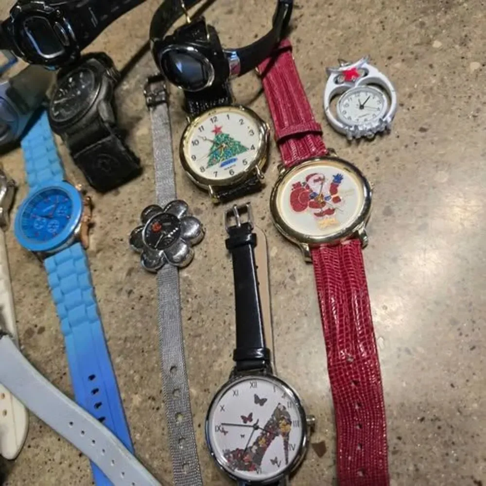Project Lot #A66 of watches
